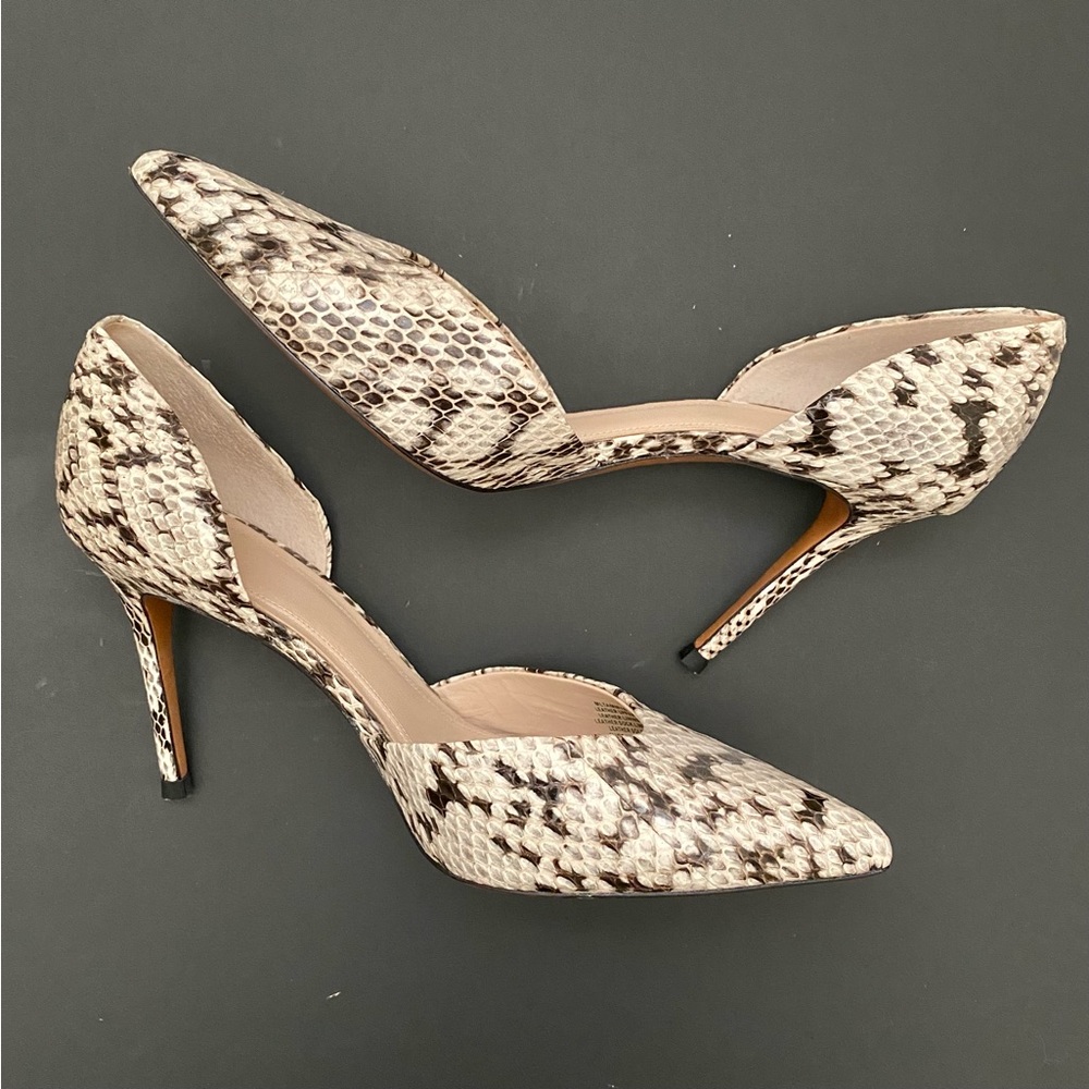 Marc Fisher snakeskin pumps, size 8.5
